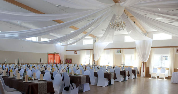 Elegante Eventlocation in Nürnberg mit stilvoller Einrichtung, ideal für Hochzeiten, Tagungen und private Feiern