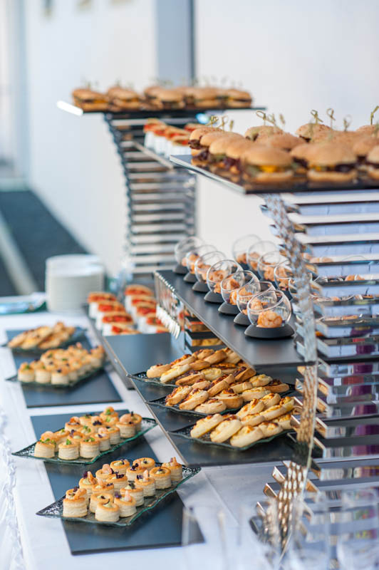 Bellmann Festservice bietet Buffets mit regionalen Spezialitäten