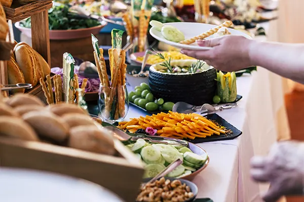 Bio Buffet Catering mit frischen regionalen Bio-Zutaten
