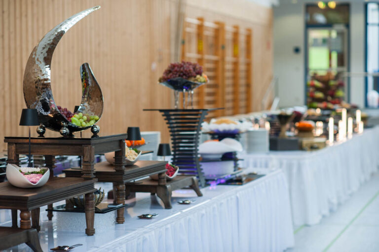Bellmann Festservice bietet Buffets mit regionalen Spezialitäten