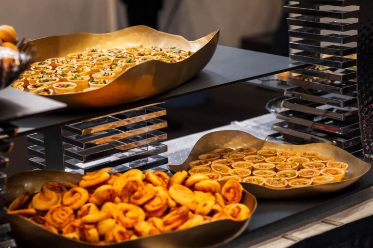 Catering Bellmann bietet Getränke, Fingerfood und Dessertvariationen